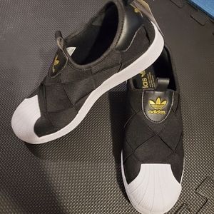 Sold NWT Adidas superstar slip on women size 8